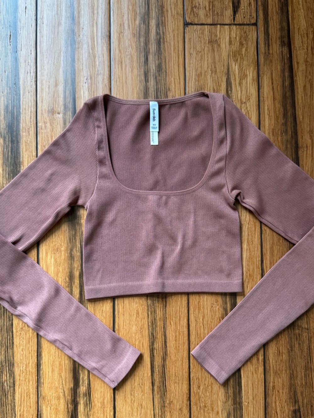 Square Neck Ribbed Long Sleeve Crop Top - Mauve
